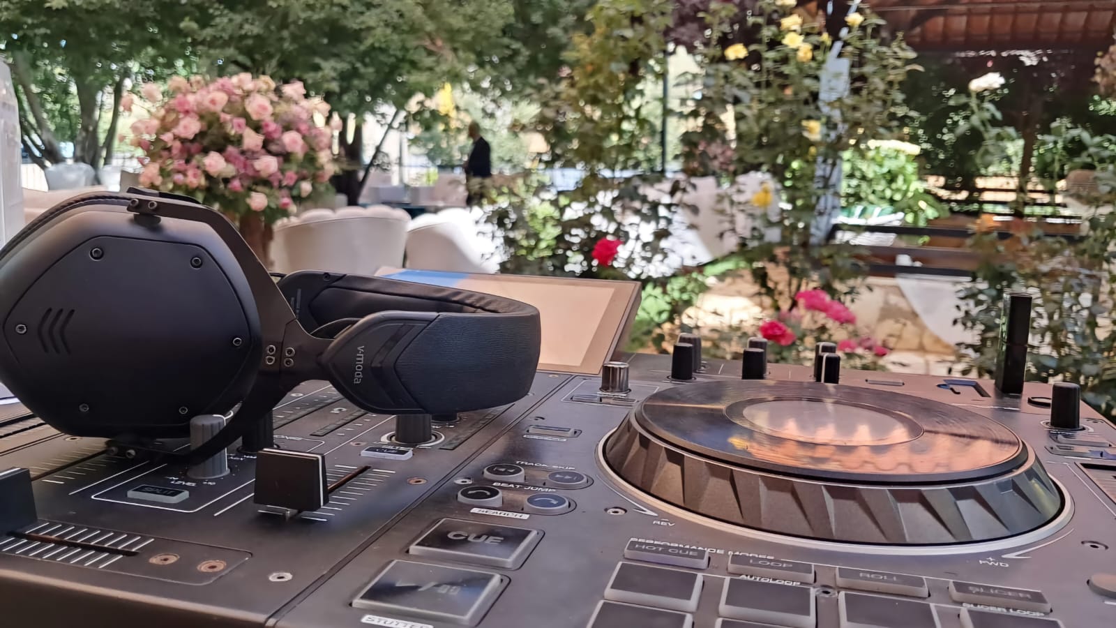 Professional DJ services for events and parties